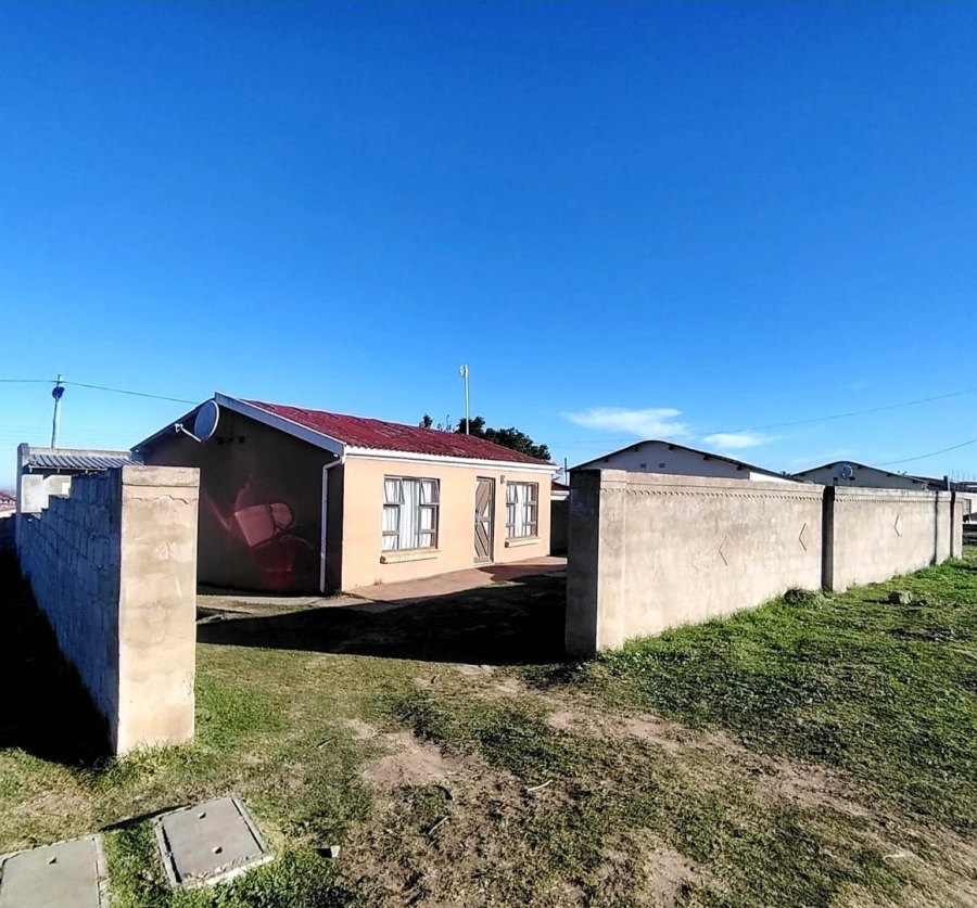 5 Bedroom Property for Sale in Mdantsane Eastern Cape